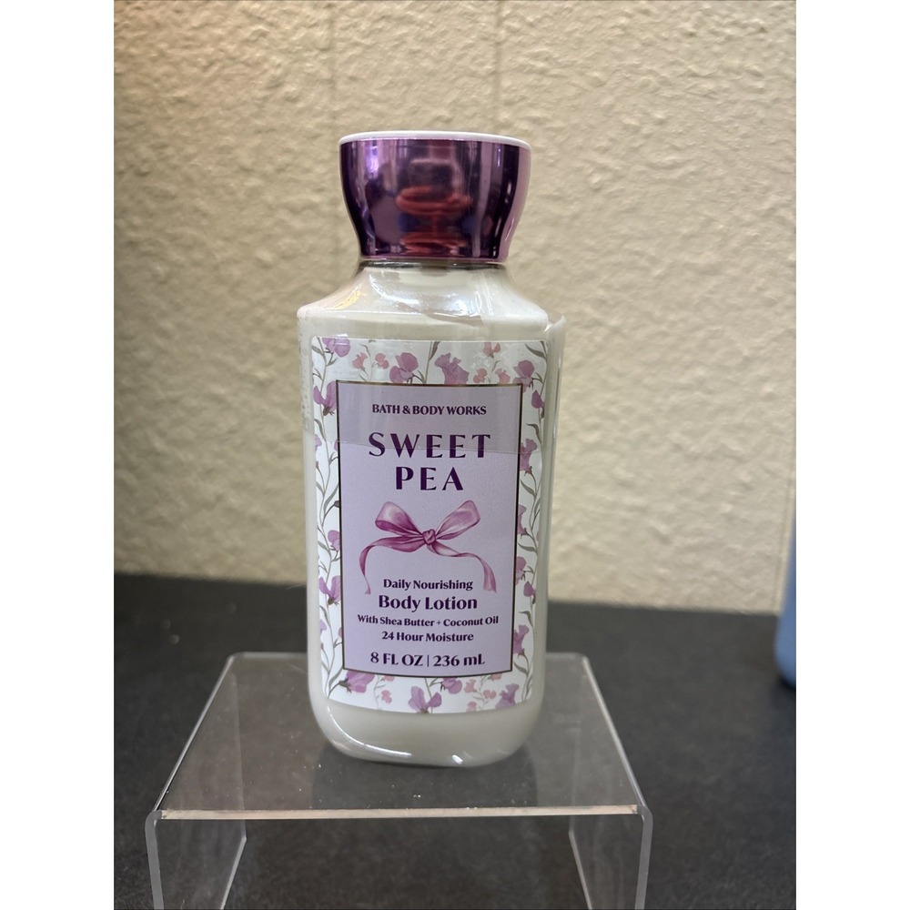 Bath & Body Works Sweet Pea Daily Nourishing Body Lotion,‎ 8 oz